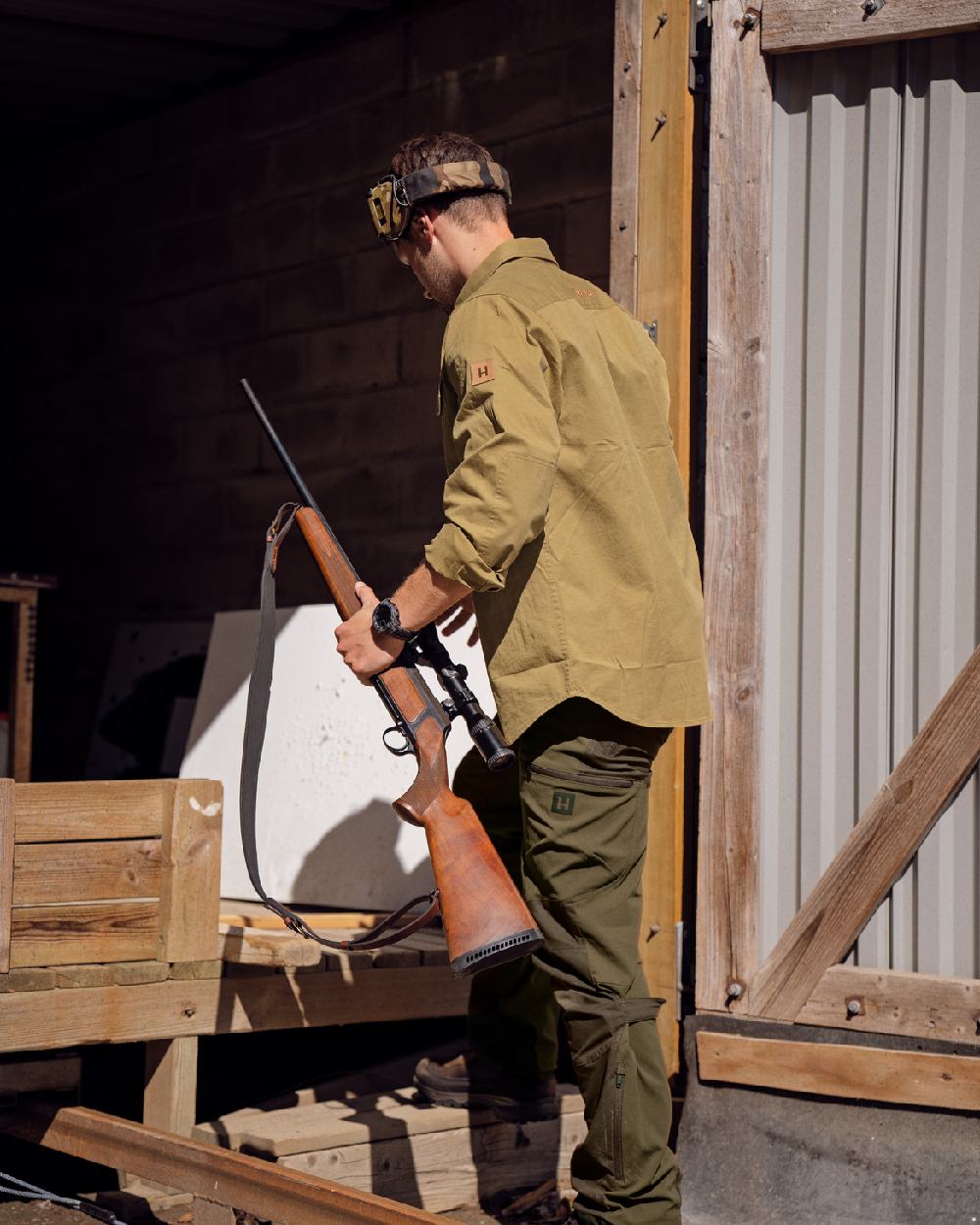 Antique Sand coloured Harkila Trym Skjorte on hunter 