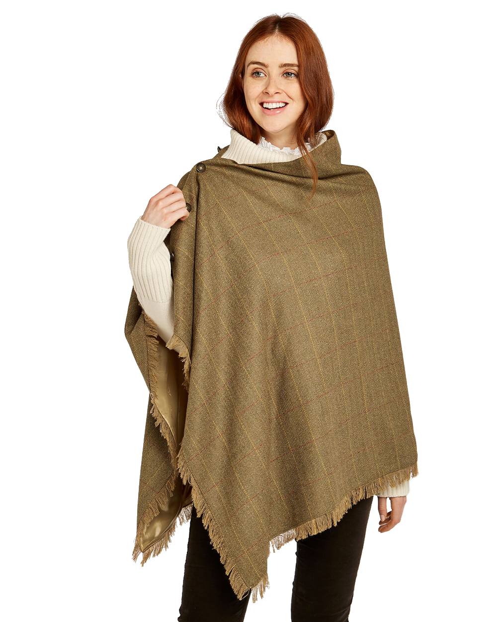 Hazelwood Tweed Poncho in Elm 