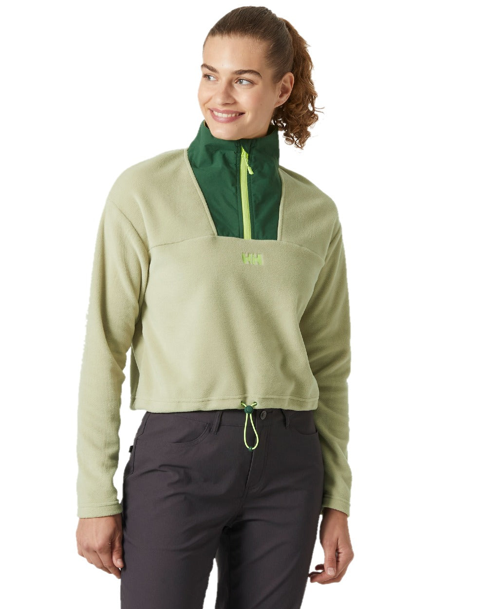 Light Lav Coloured Helly Hansen Womens Daybreaker Cropped Fleece Jacket on white background 