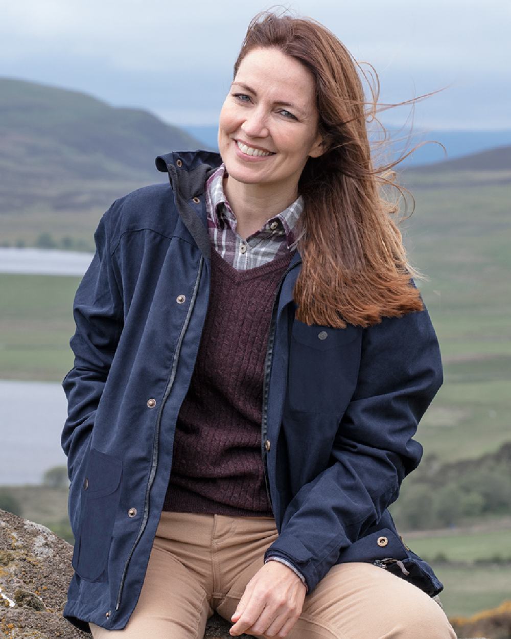 Navy Coloured Hoggs of Fife Struther Ladies Field Coat on white background 