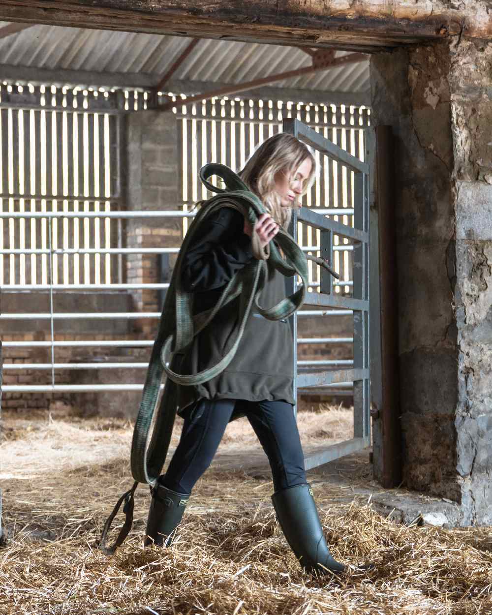 Black Coloured Hoggs of Fife Womens Skye Active Thermal Leggings on outdoor background 