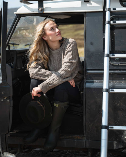 Black Coloured Hoggs of Fife Womens Skye Active Thermal Leggings on outdoor background 