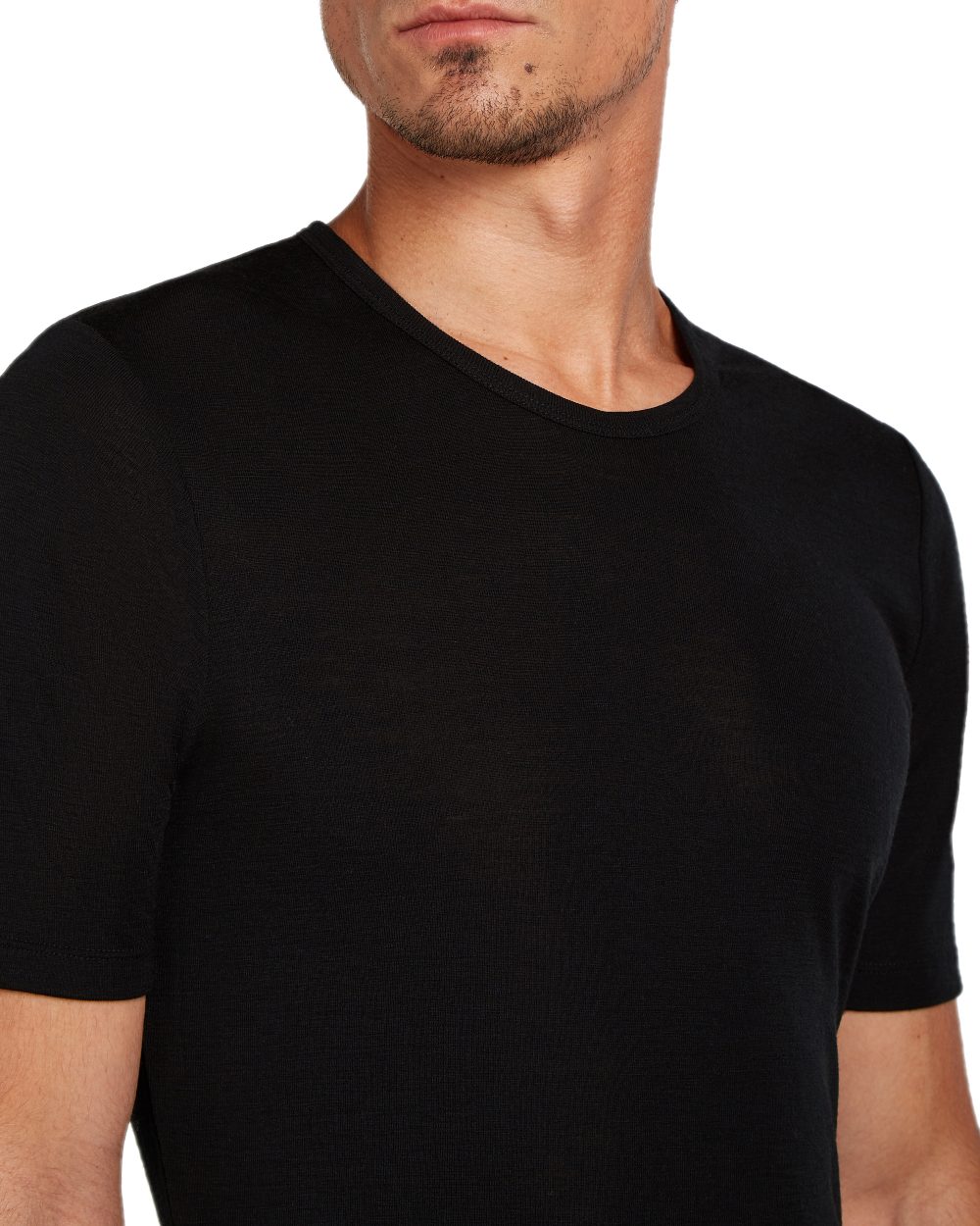Black Coloured Icebreaker Mens 175 Everyday Thermal Top on white background 