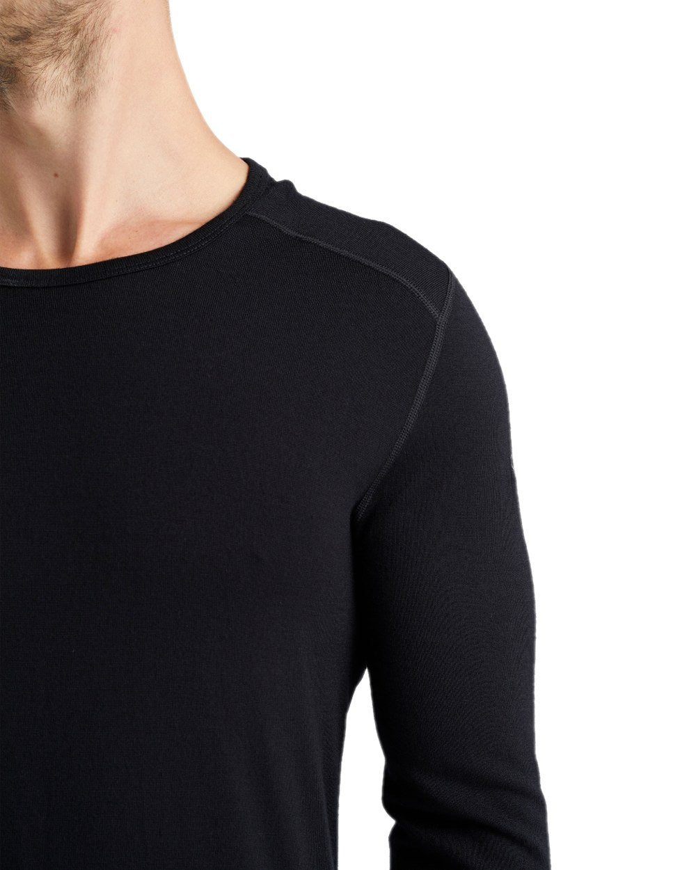 Black Coloured Icebreaker Mens Merino 260 Tech Crewe Thermal Top on white background 