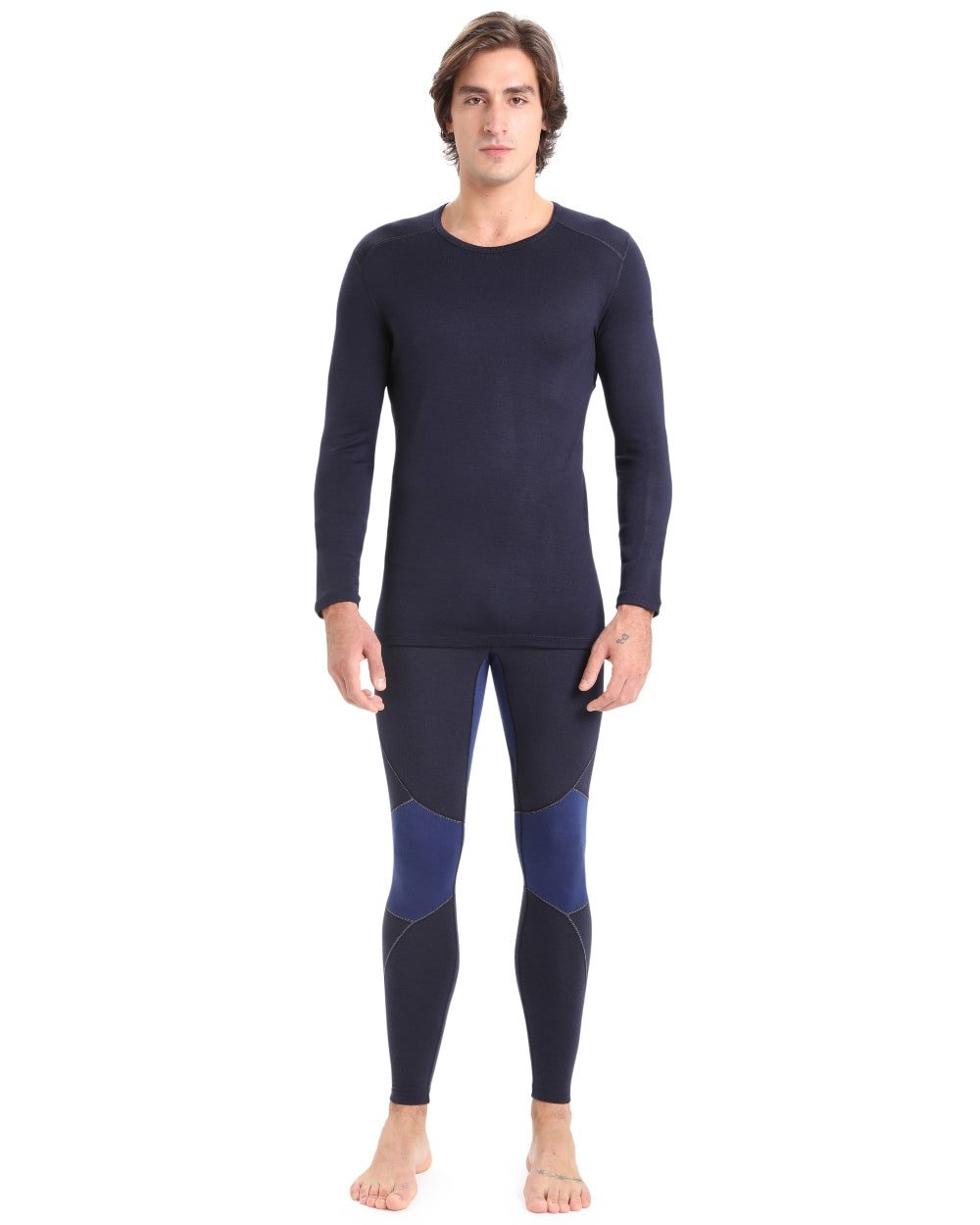 Midnight Navy Coloured Icebreaker Mens Merino 260 Tech Crewe Thermal Top on white background 