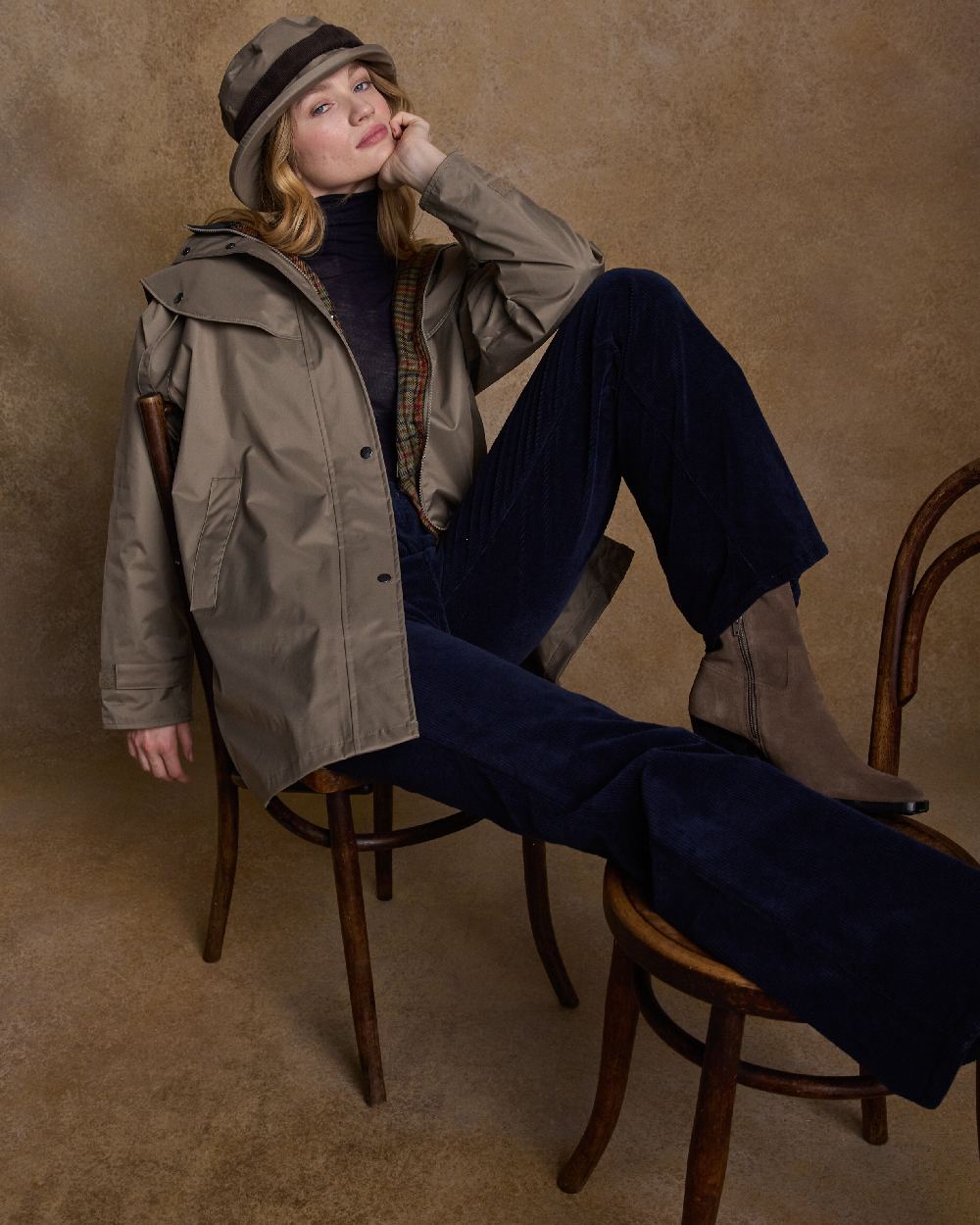 Chinchilla Coloured Jack Murphy Cotswold Ladies Waterproof 3/4 Coat on indoor background 
