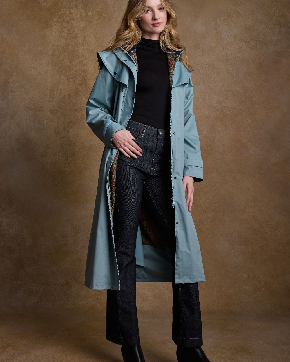 Smokey Blue Coloured Jack Murphy Malvern Ladies Waterproof Bush Coat on indoor background 