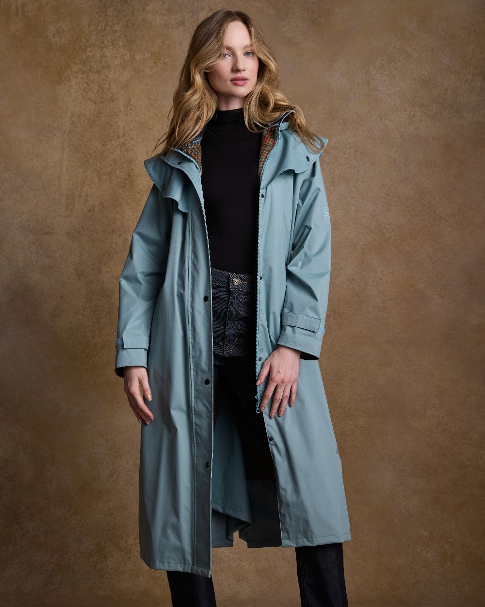 Smokey Blue Coloured Jack Murphy Malvern Ladies Waterproof Bush Coat on indoor background 
