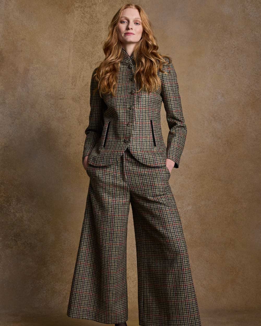 Hacking Check Coloured Jack Murphy Nicole Ladies Tweed Jacket on indoor background 