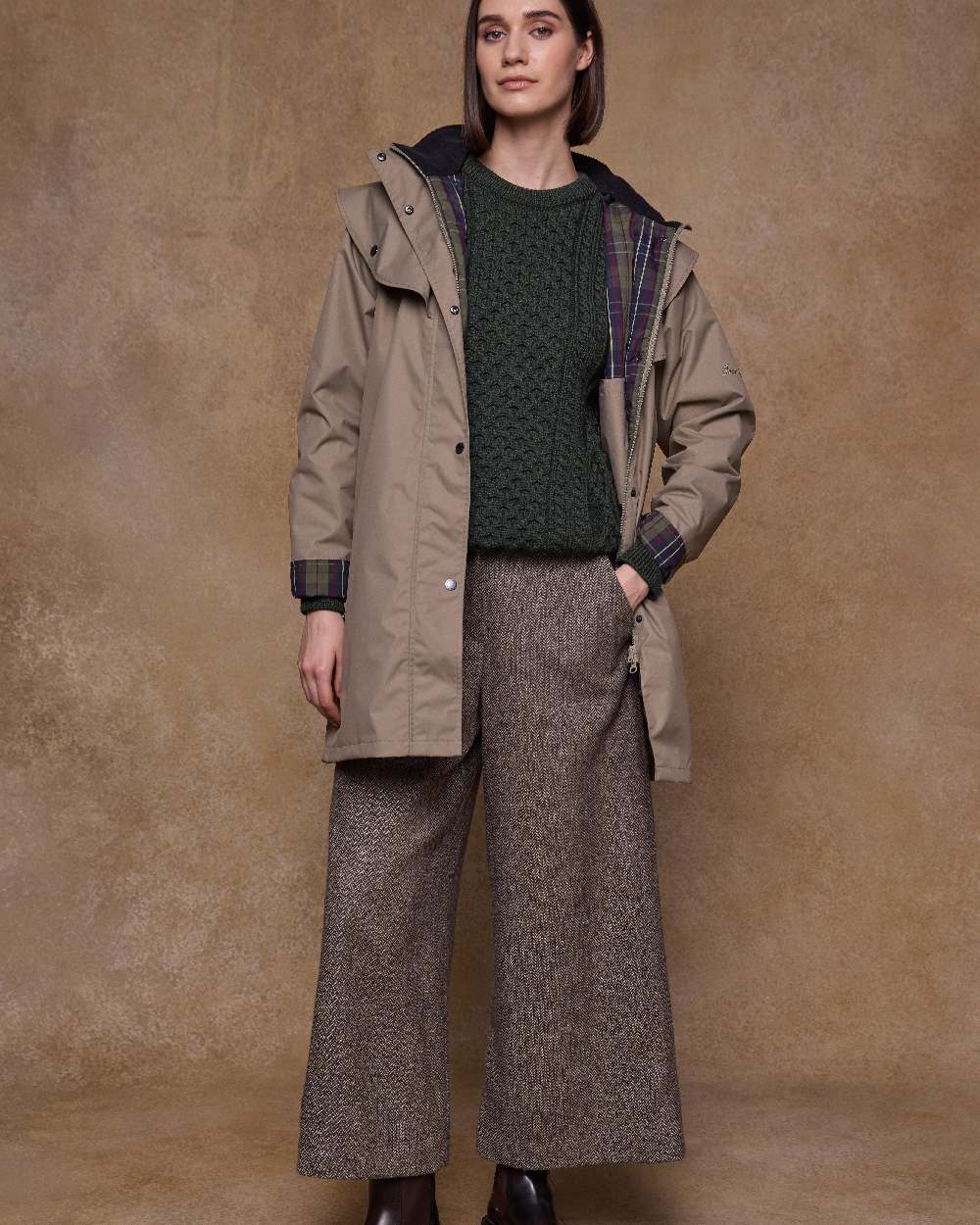 Chinchilla Coloured Jack Murphy Womens Dingle Waterproof Jacket on indoor background 