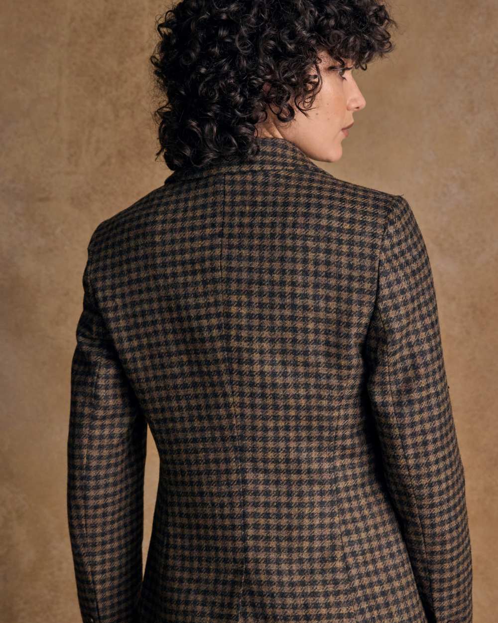 Earth Check coloured Jack Murphy Womens Tara Tweed Hacking Jacket on textured 