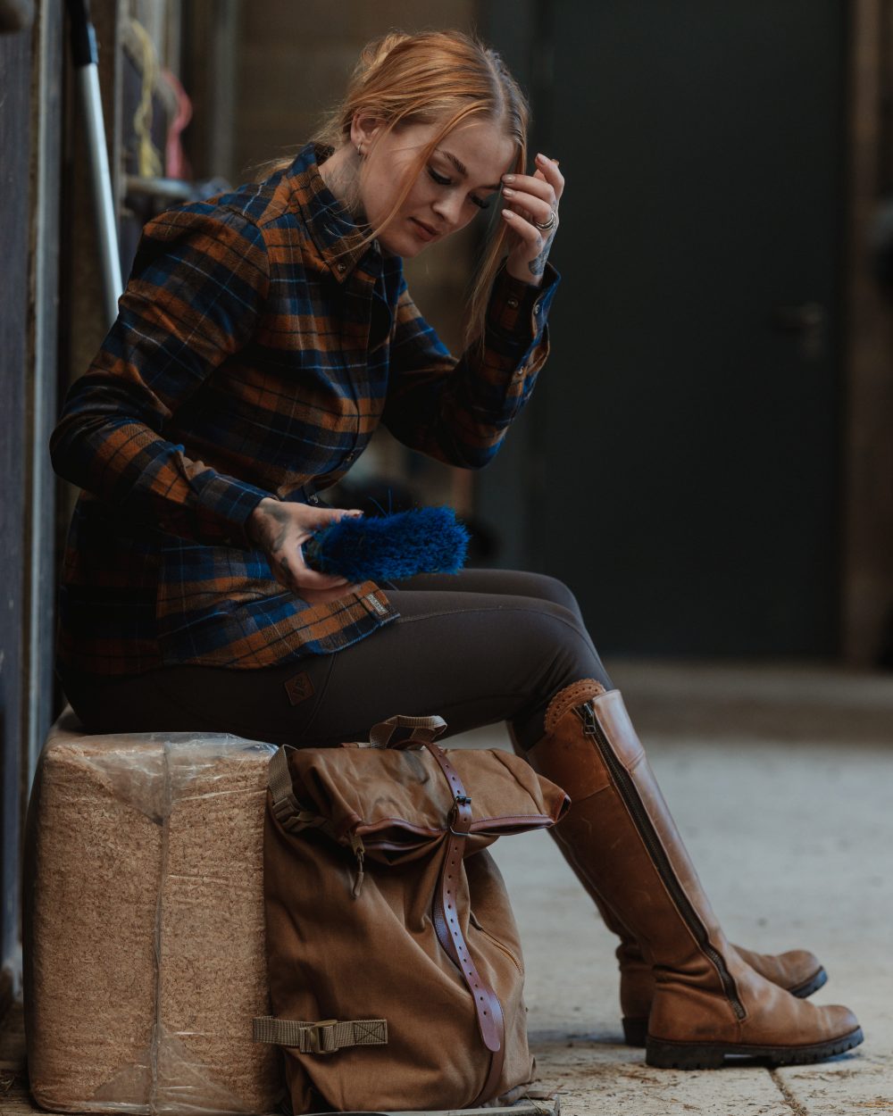 Navy Russet coloured Jack Pyke Womens Bleasdale Heavy Flannel Shirt on outdoor background 