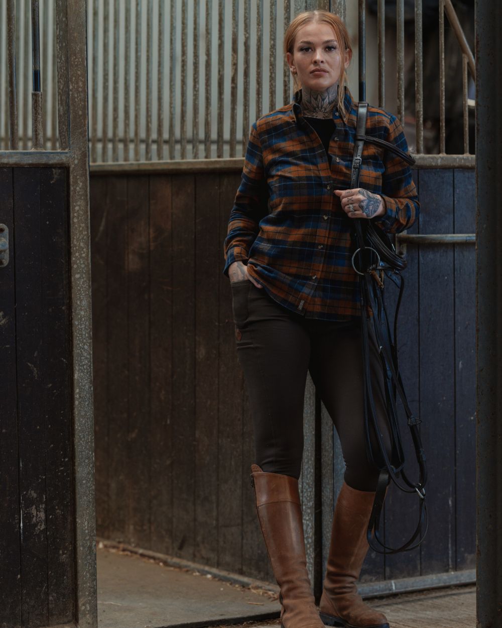 Navy Russet coloured Jack Pyke Womens Bleasdale Heavy Flannel Shirt on outdoor background 