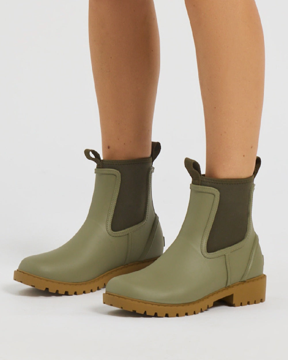 Khaki Green coloured Joules Womens Oakfield Short Neoprene Lined Wellies on grey background 