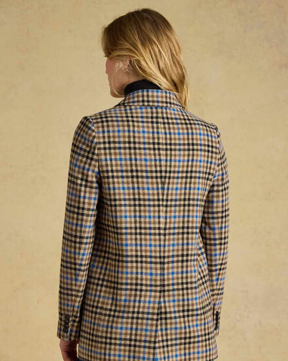 Pendle Tweed Coloured Joules Womens Thronwick Check relaxed Fit Wool Rich Tweed Blazer on Beige Background 
