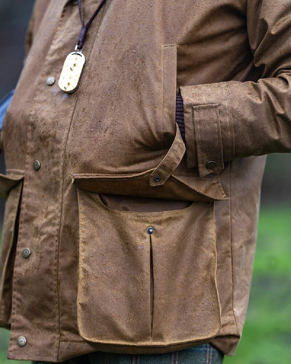 Laksen Enoch Wax Coat in Stone 