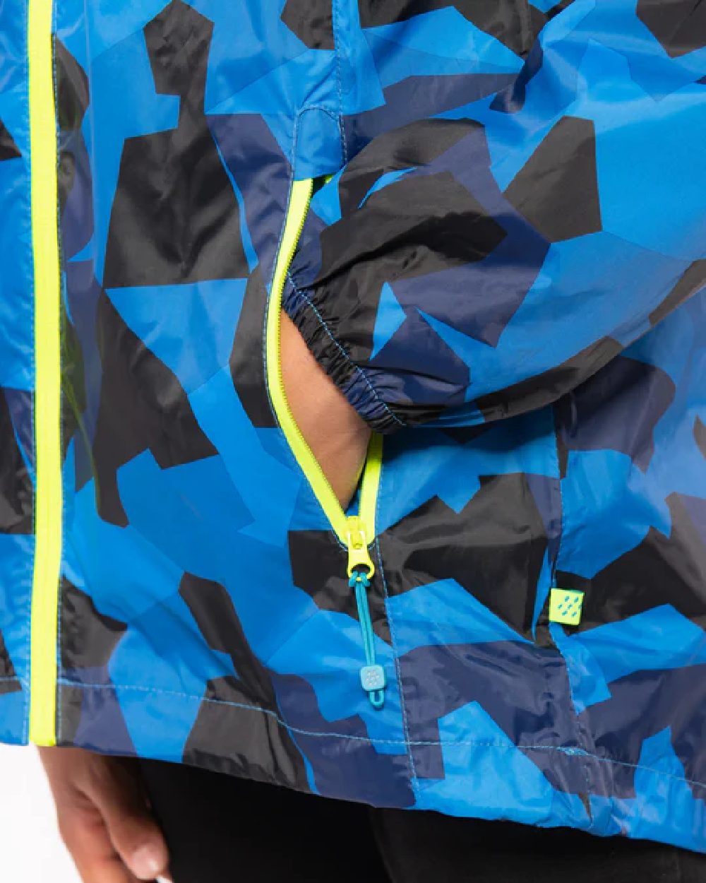 Blue Camo coloured Mac In A Sac Origin Childrens Mini Packable Waterproof Jacket on white background 