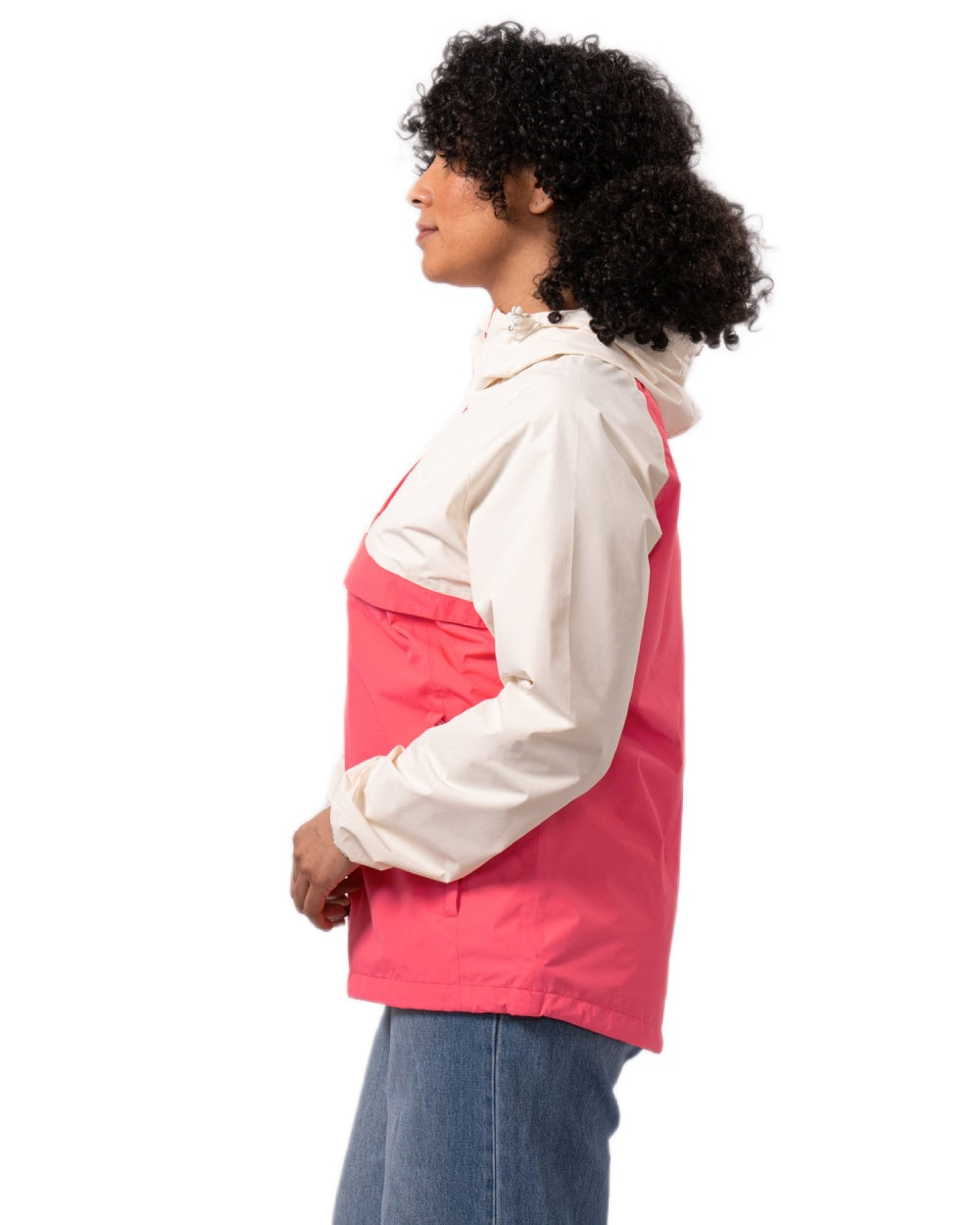 Ivory Poppy coloured Mac In A Sac Womens Nomad Waterproof Half Zip Jacket on white background 