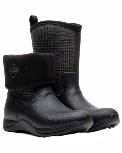 Black Plaid Coloured Muck Boots Womens Arctic Weekend Mid Wellingtons on white background 