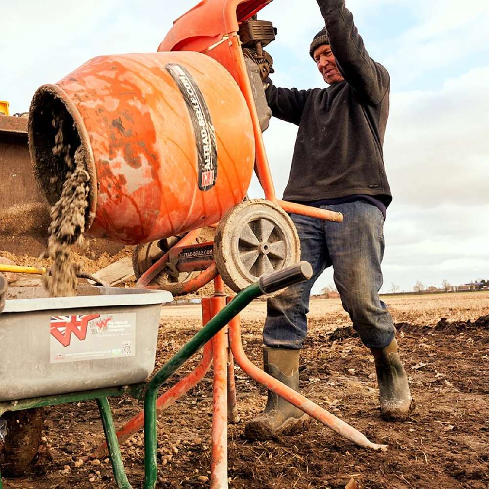 Concrete muck outlet boots