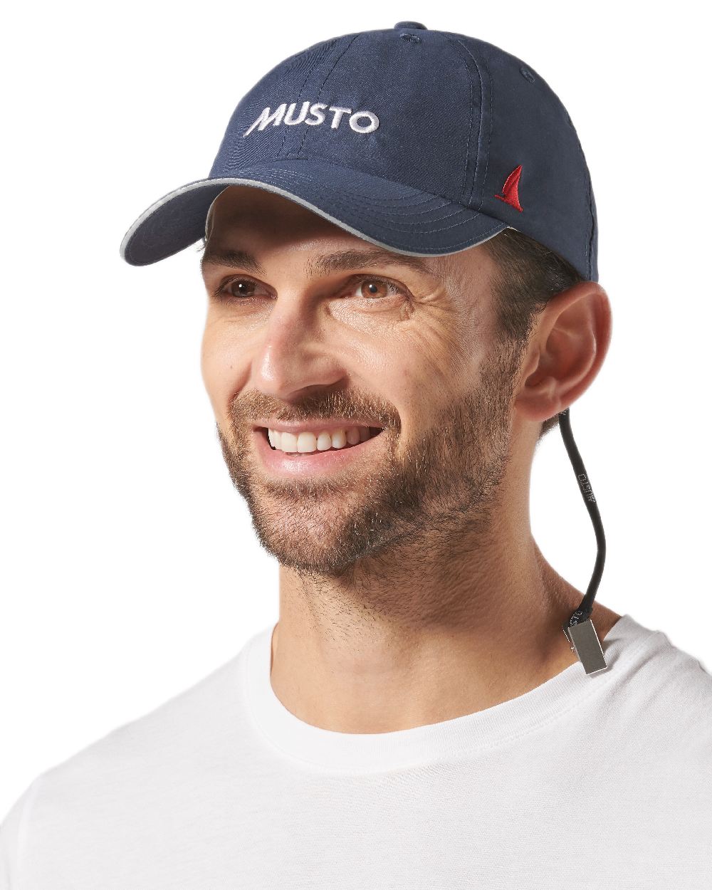 True Navy coloured Musto Essential Fast Dry Crew Cap on white background 