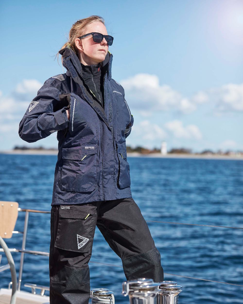 Musto Womens BR2 Offshore Jacket 2.0 in True Navy 