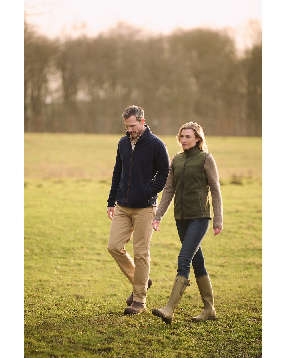 Deep Green Coloured Musto Womens Fenland 200 Polartec Vest on Field Background 