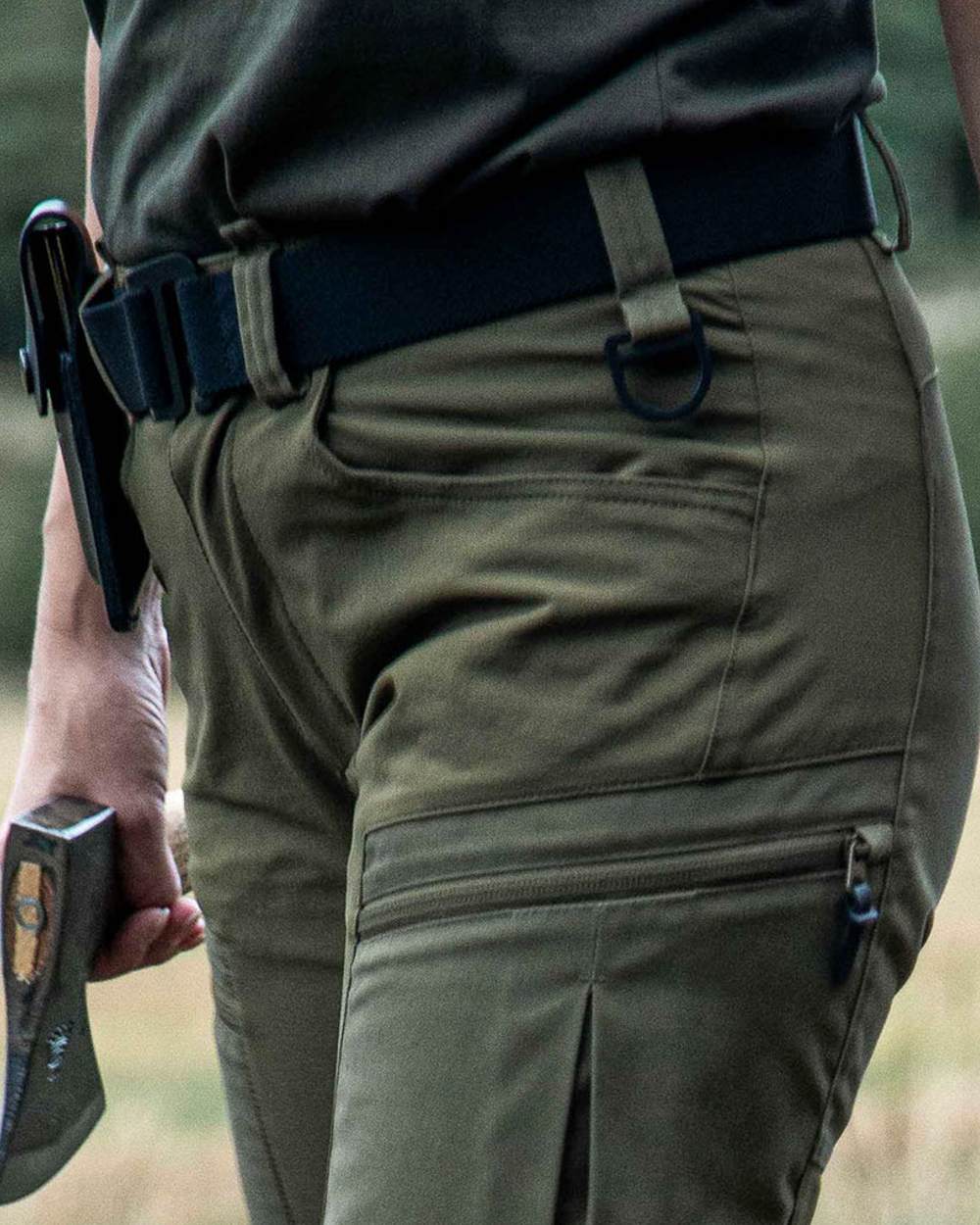 Black coloured Northern Hunting Fluks Belt For Outdoor on outdoor background 