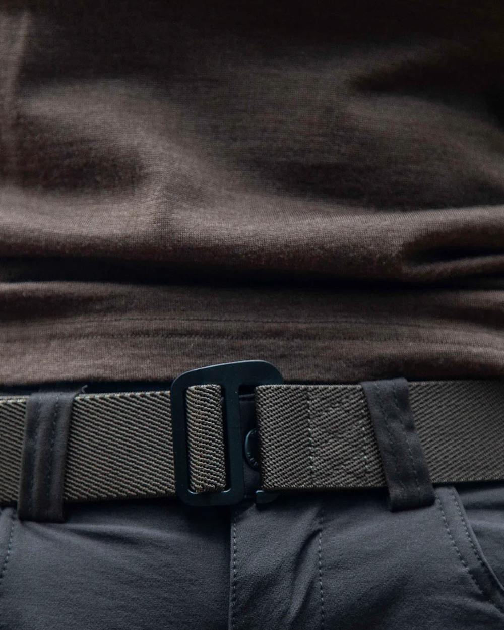 Green coloured Northern Hunting Fluks Belt For Outdoor on outdoor background 