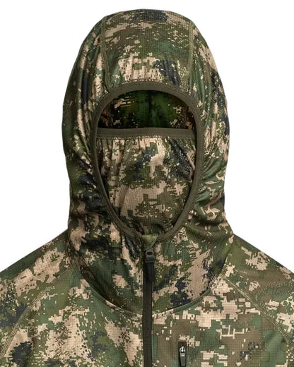 Camo coloured Northern Hunting Mens Arild Tanatex Ultra Lightweight Hunting Jacket on white background 