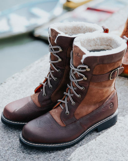 Brown Coloured Orca Bay Womens Bransdale Waterproof Boots on lake background 