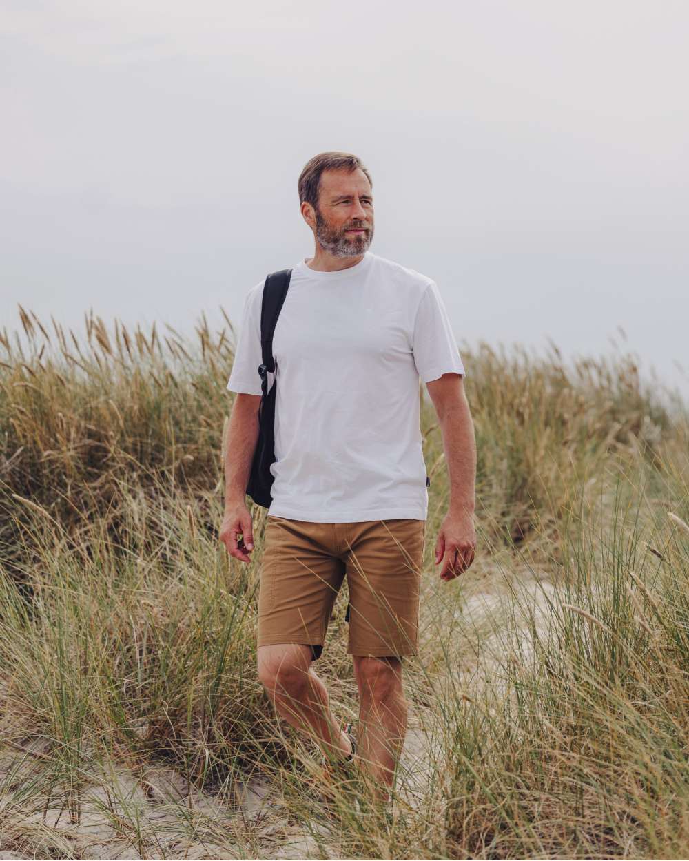 White Pine Burned Orange Coloured Pinewood Mens 3-Pack T-Shirt on forest background 