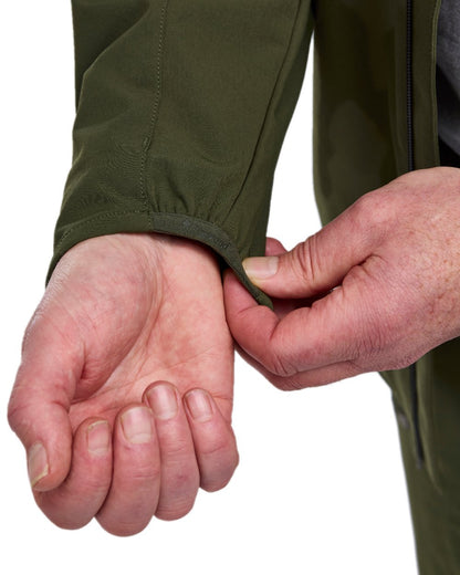 Mossgreen Coloured Pinewood Mens Abisko Light Stretch Jacket on white background 