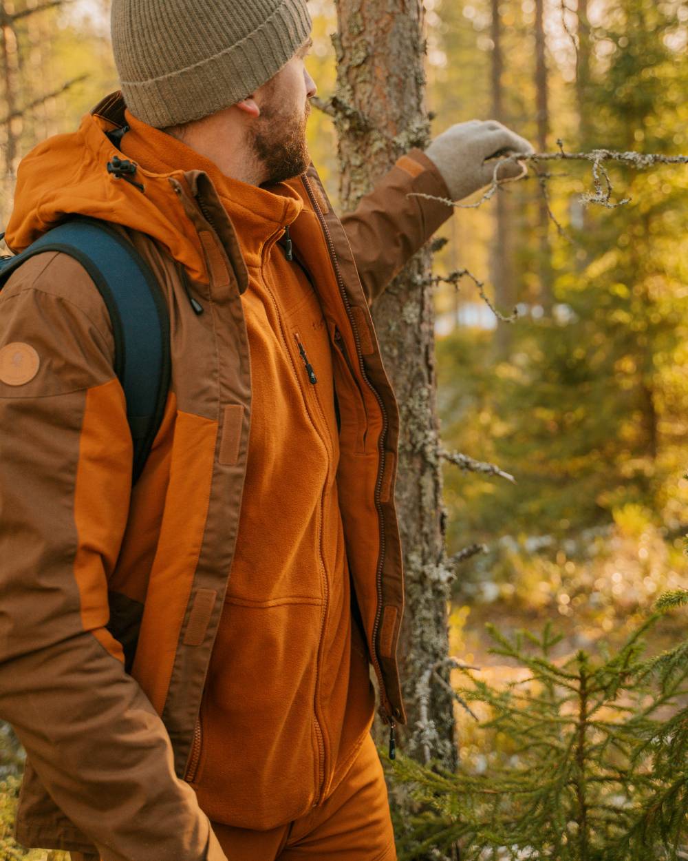 Fudge Pinewood Mens Finnveden Fleece Jacket on outdoor background 