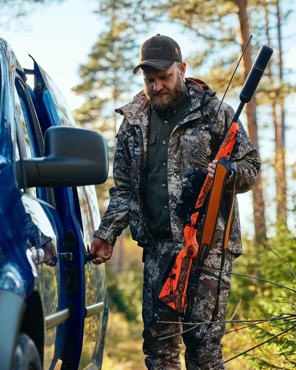 Strata Coloured Pinewood Mens Hunter Pro Xtreme 2.0 Camou Jacket on forest background 