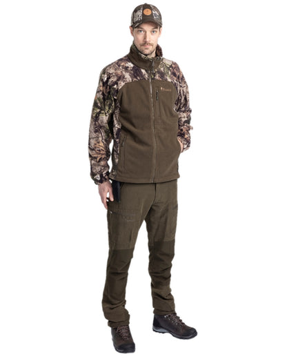 Atera Camou Hunting Green Coloured Pinewood Mens Furudal Hunters Camou Fleece Jacket on white background 