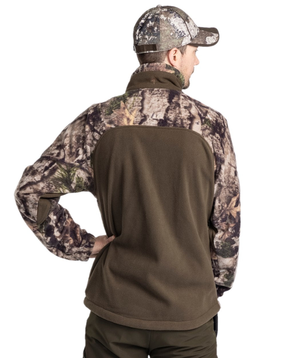 Atera Camou Hunting Green Coloured Pinewood Mens Furudal Hunters Camou Fleece Jacket on white background 