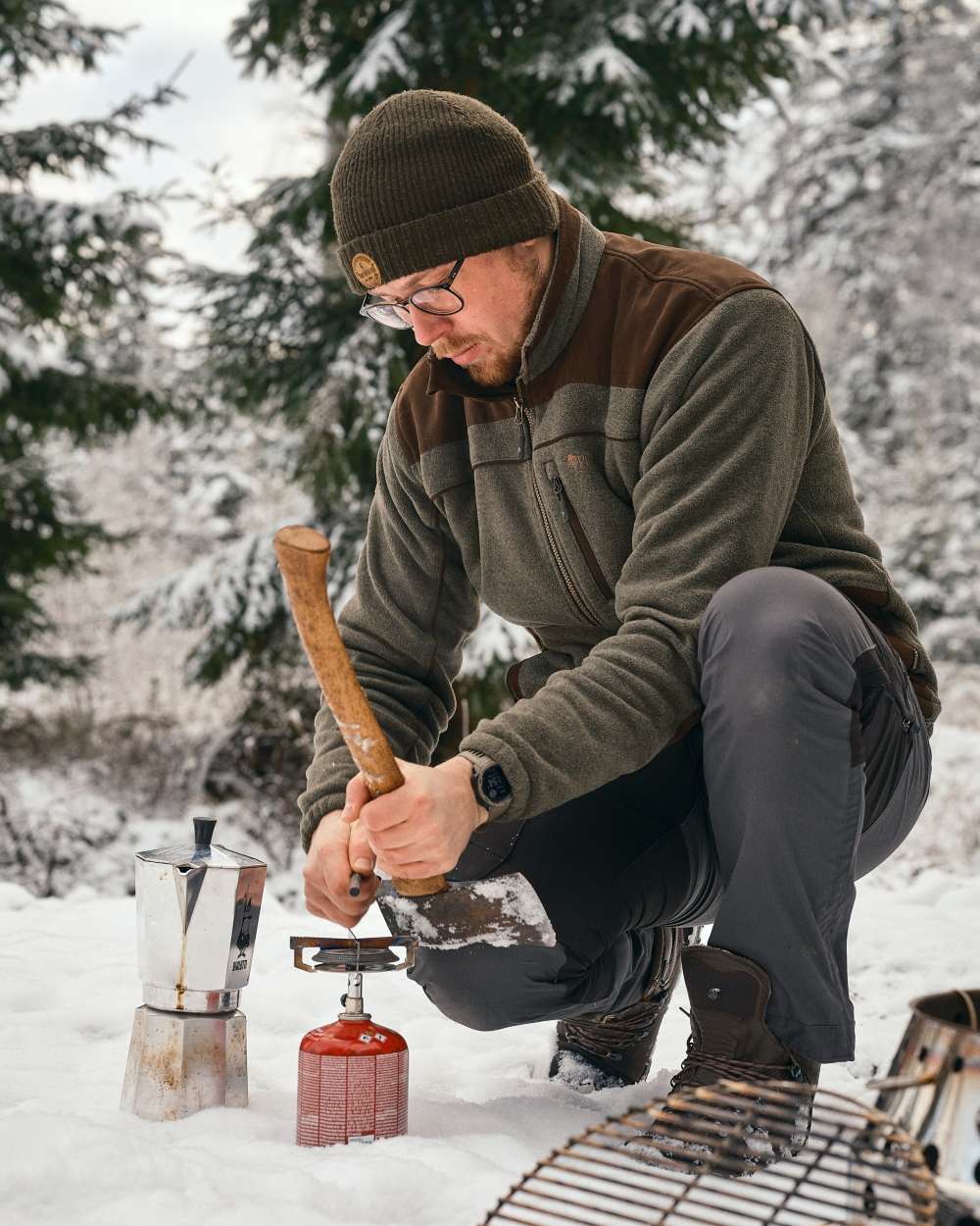 Olive Mel Suede Brown Coloured Pinewood Mens Prestwick Exclusive Fleece Jacket on forest background 