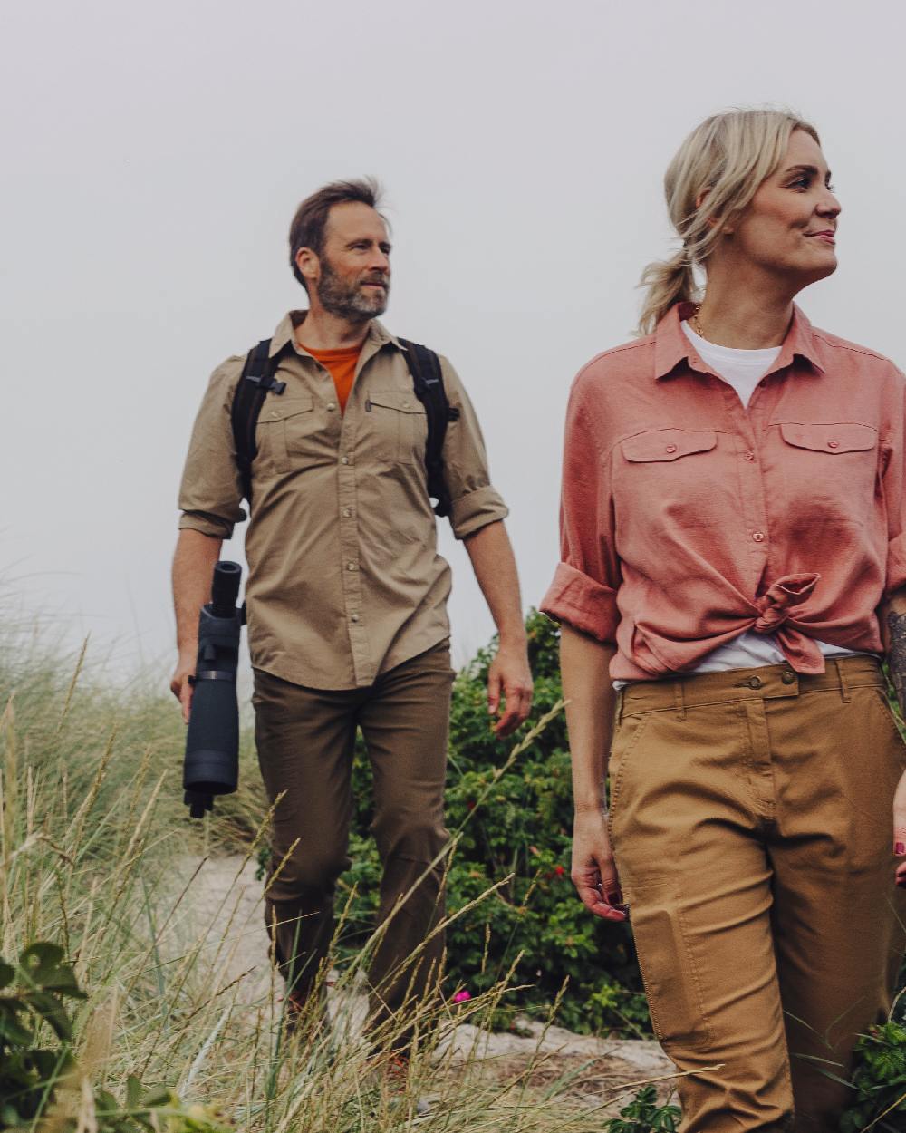 Sandstone Coloured Pinewood Mens Safari Long Sleeve Shirt on outdoor background 