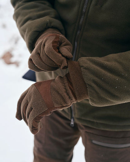 Hunting Brown Suede Brown Coloured Pinewood Smaland Hunters Extreme Fleece Gloves on snow background 