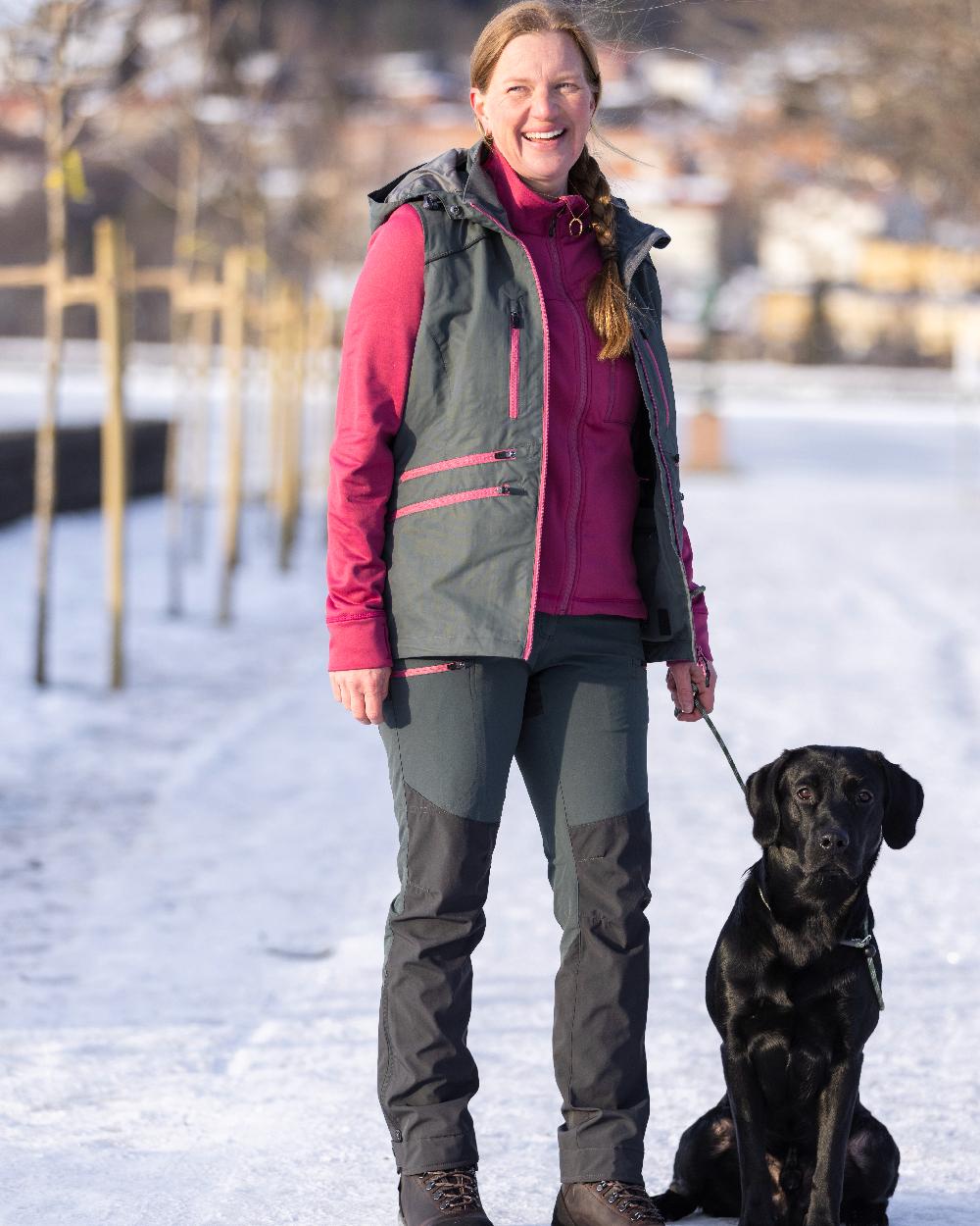 Urban Grey Dark Anthracite Coloured Pinewood Womens Abisko Brenton Trousers on forest background 