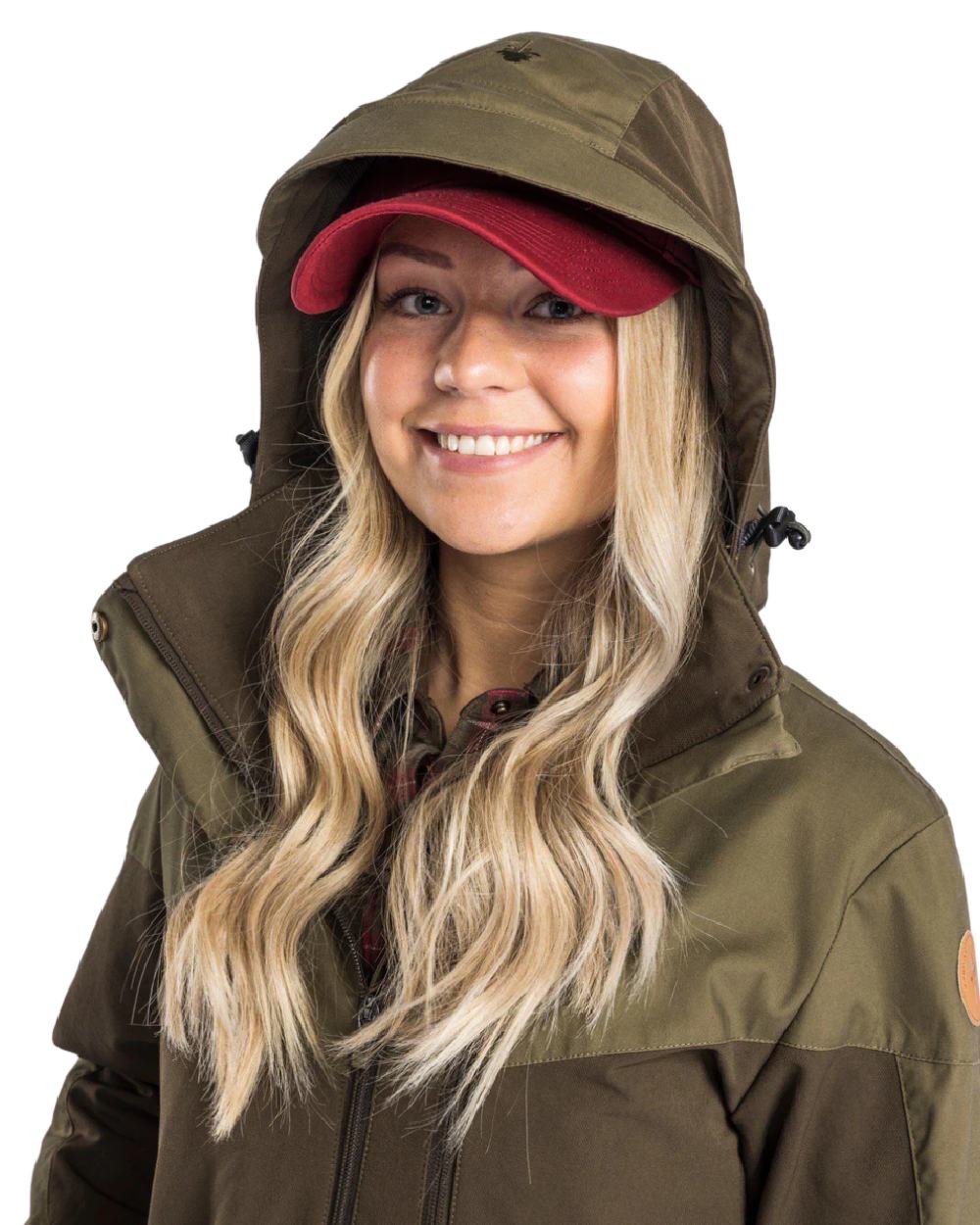 Dark Olive Hunting Olive coloured Pinewood Womens Finnveden Hybrid Jacket on white background 