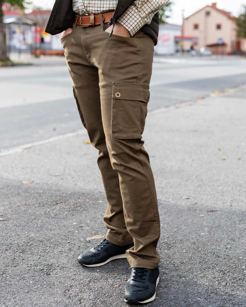 Hunting Olive Coloured Pinewood Womens Serengeti Trousers on outdoor background 