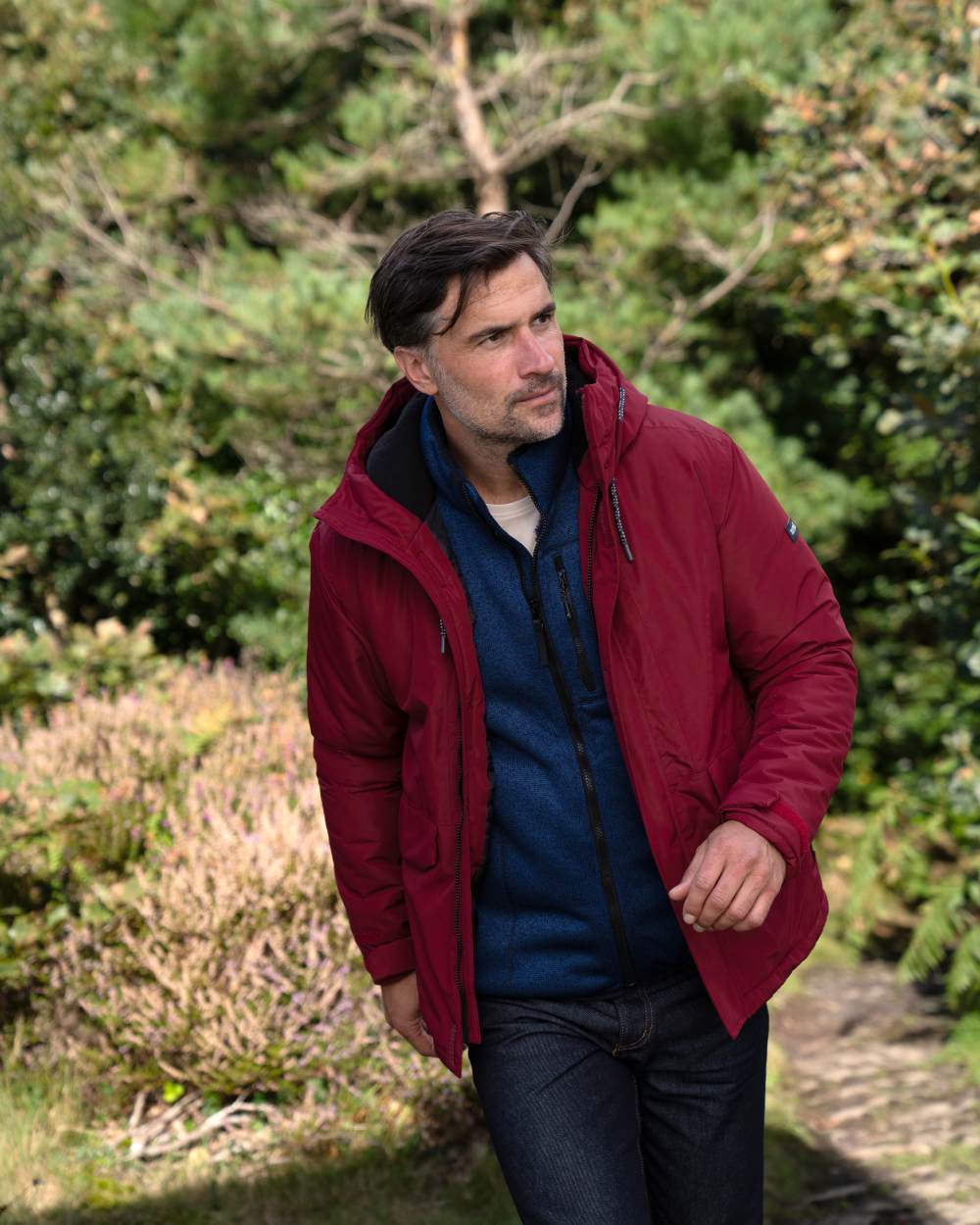 Navy Coloured Regatta Mens Barlee Full Zip Fleece Jacket on forest background 