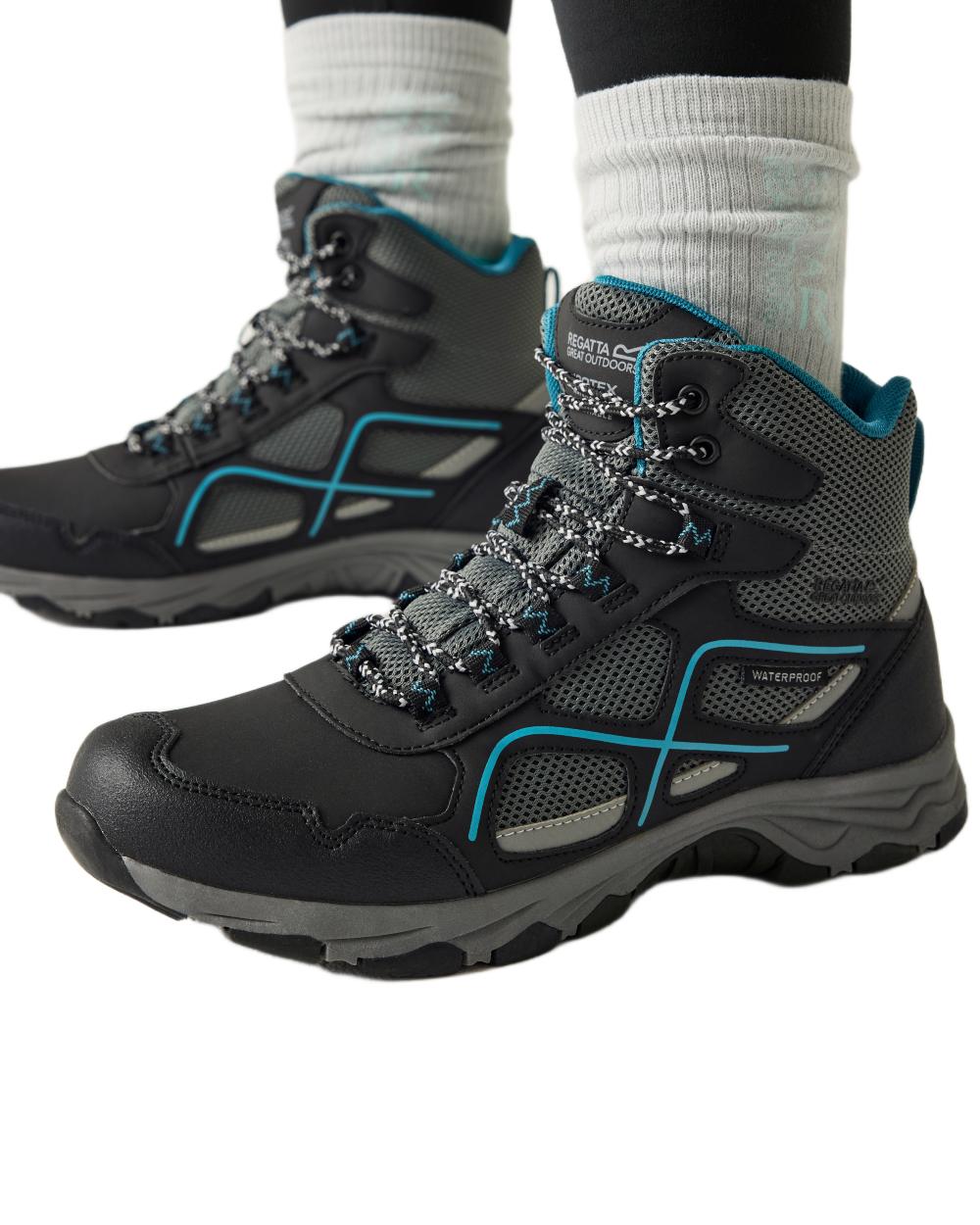 Black Coloured Regatta Womens Vendeavour Walking Boots on white background 