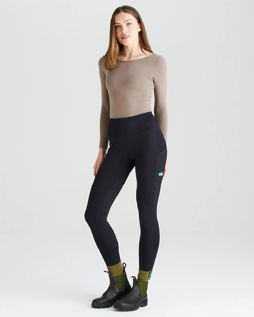 Black coloured Ridgeline Infinity Pro Leggings on grey background 