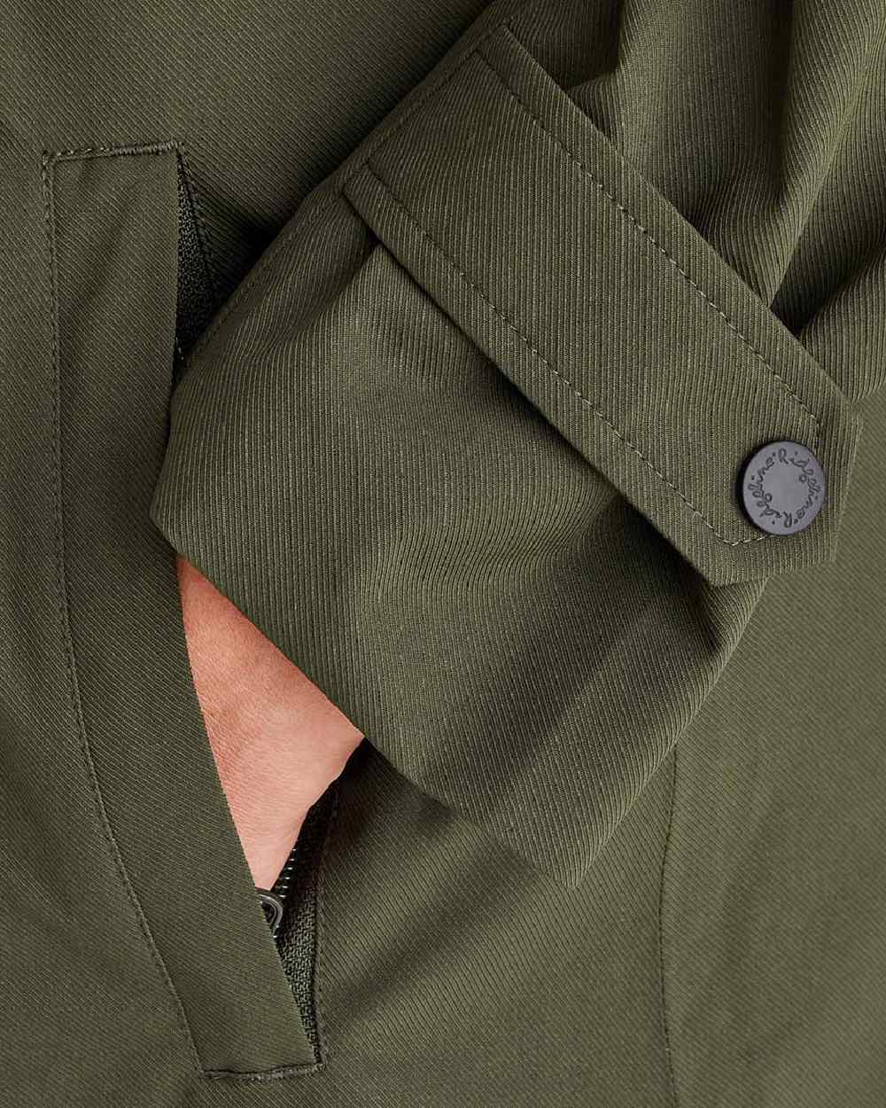 Deep Forest Coloured Ridgeline Womens Blakeney Parka on white background 