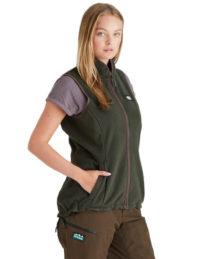 Deep Forest coloured Ridgeline Womens Kodiak Gilet on white background 