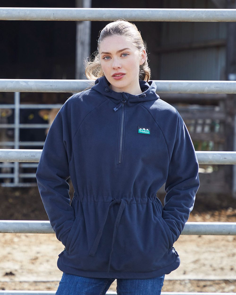 Navy coloured Ridgeline Womens Malin Smock on farm background 