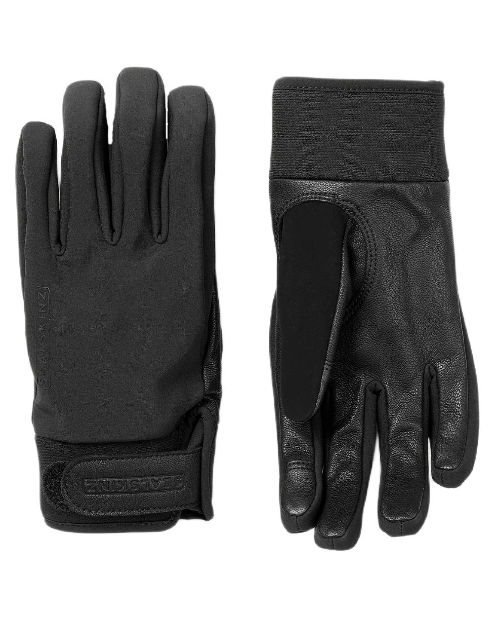 Black Coloured Sealskinz mens Kelling Waterproof All Weather Insulated Glove on white background 